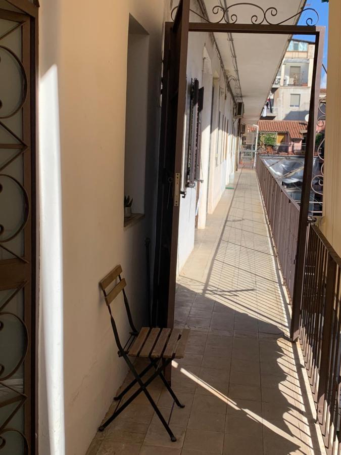 Mita Apartments Катанія Екстер'єр фото